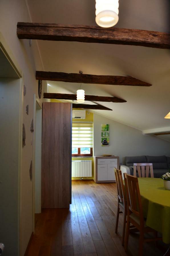 Apartma Louis Apartment Dutovlje