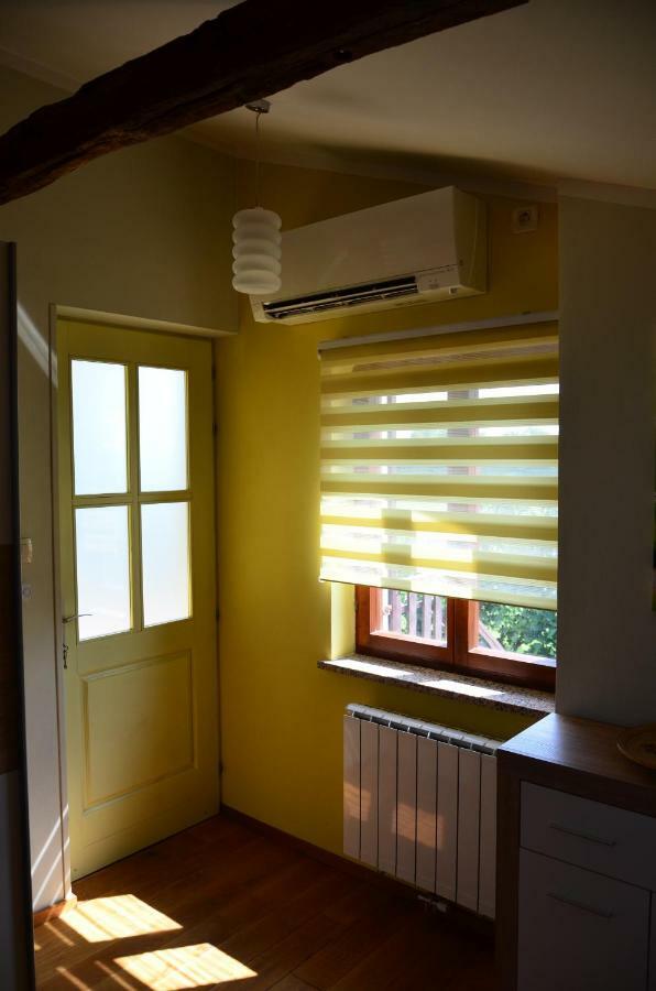 Apartma Louis * Dutovlje